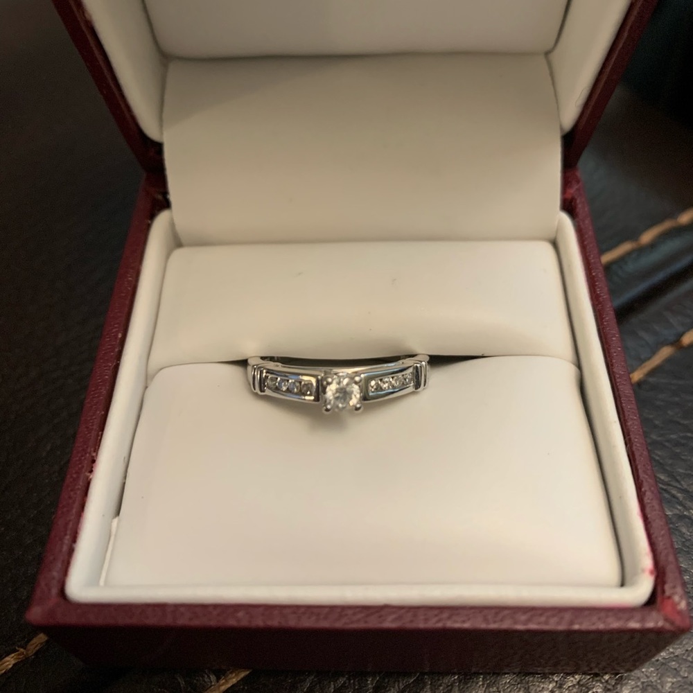 Helzberg Diamonds Engagement Ring